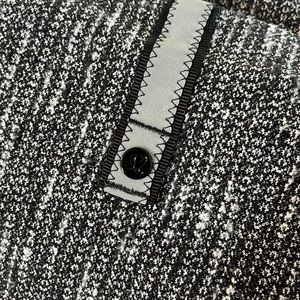 Lululemon Gray Snap Scarf